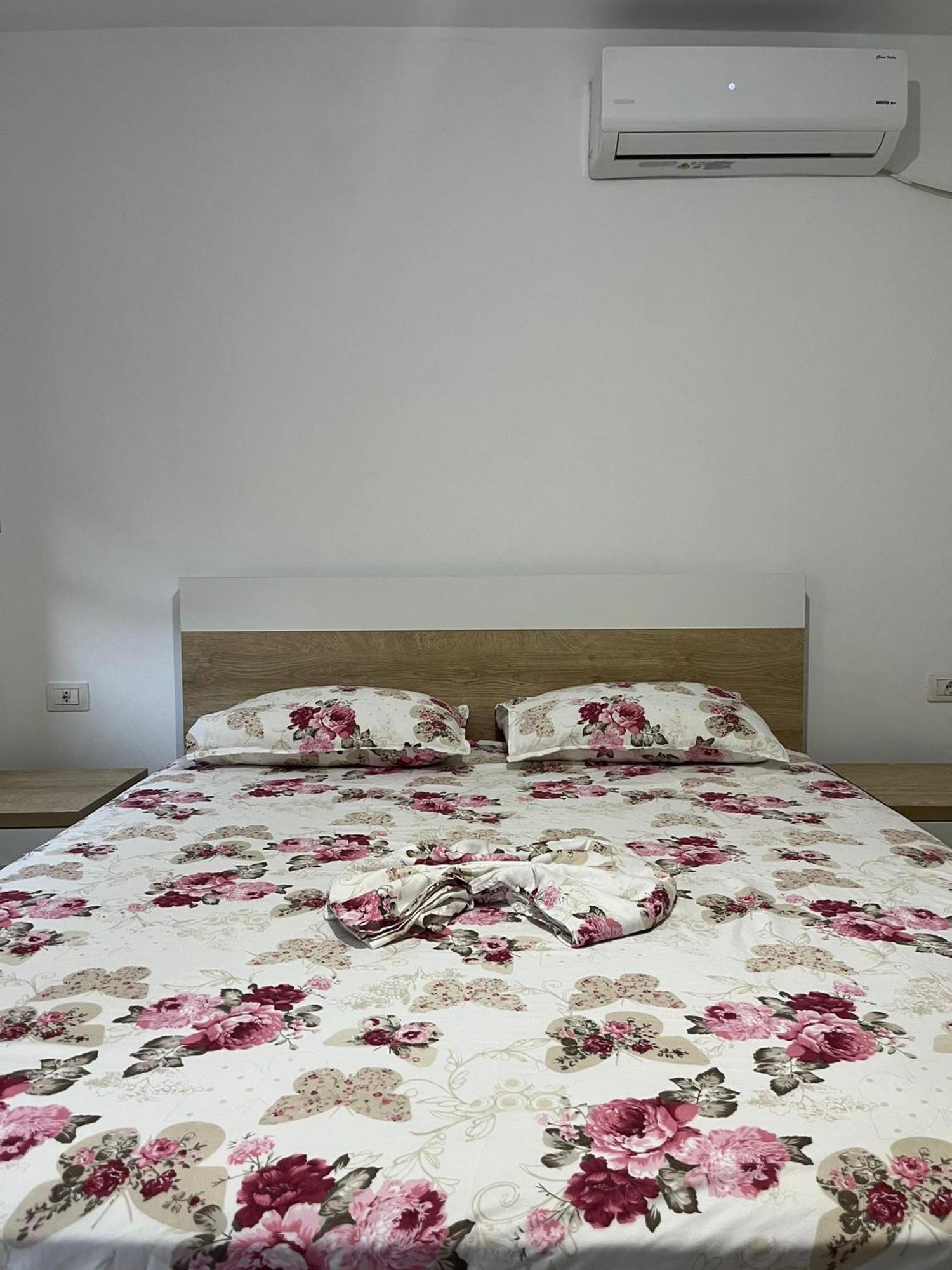 Hermes Elite Apartments Sarande Ngoại thất bức ảnh